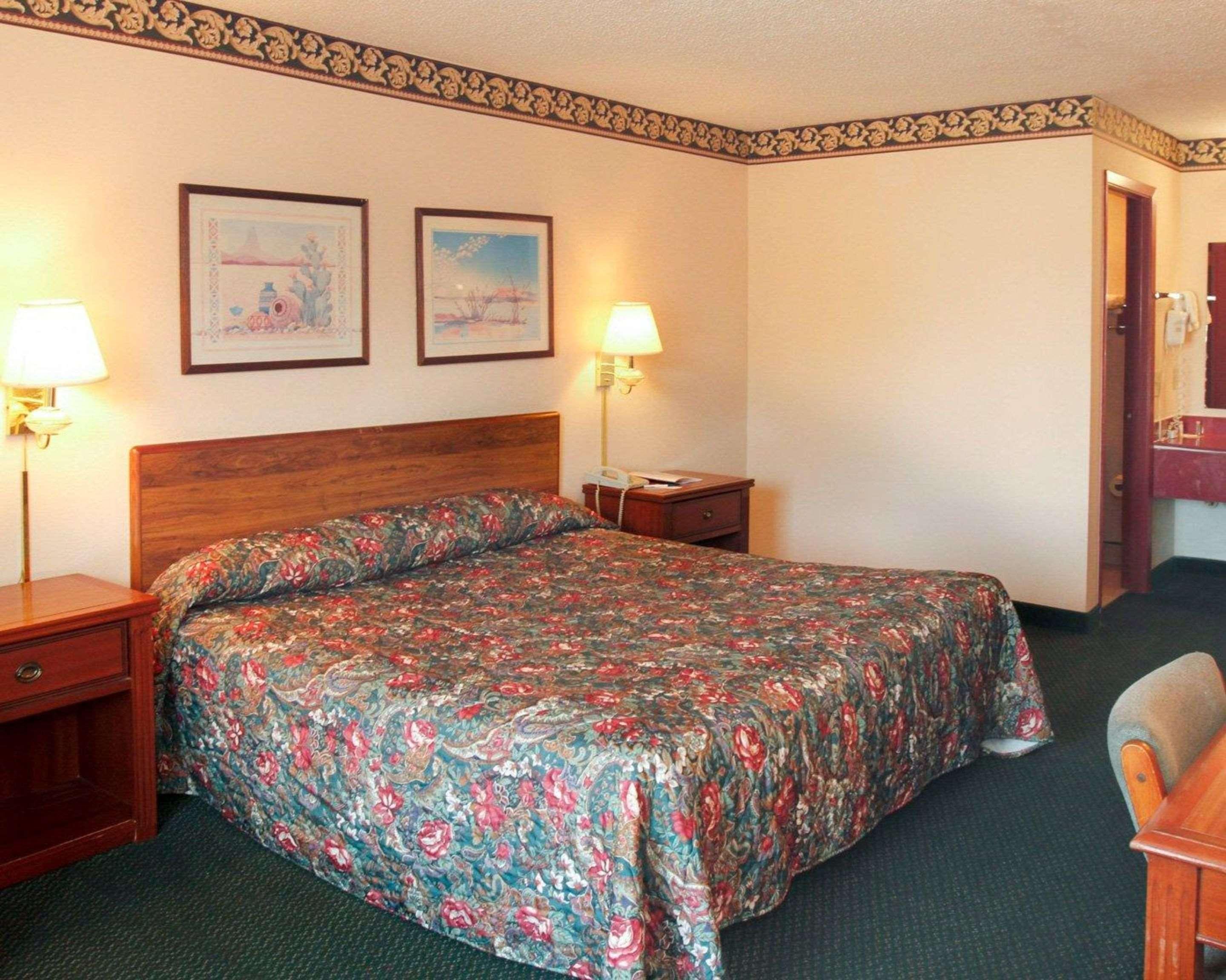 Rodeway Inn Greenwood Rum bild